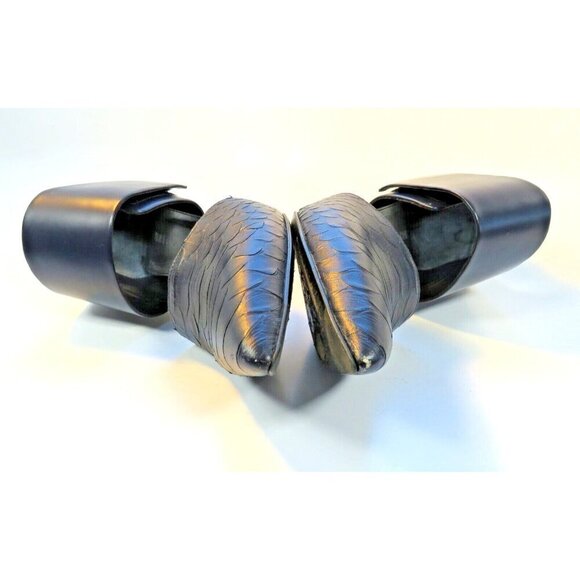 VINCE. Capri Blue Leather Heels Pointy Toe Wide Straps Women's Stilettos Sz 8.5 - Picture 8 of 11